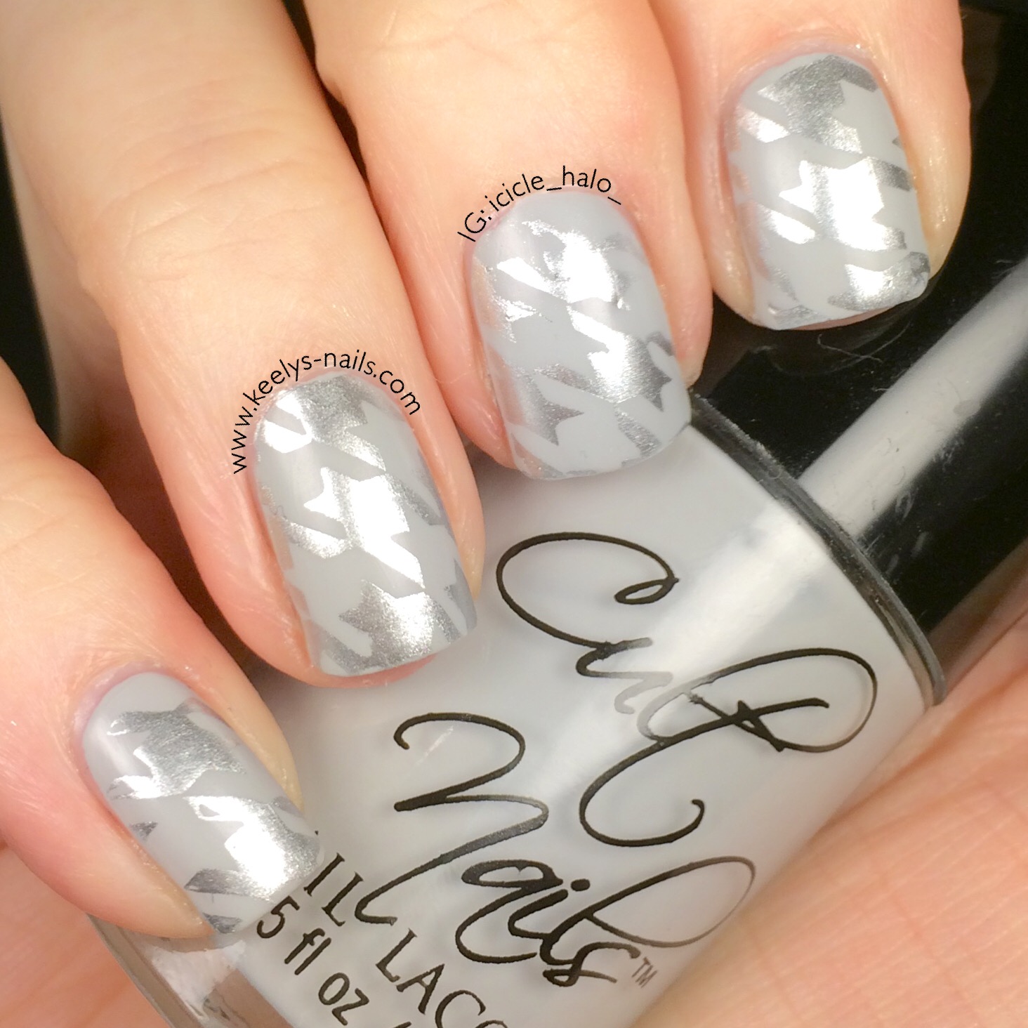 Silver Houndstooth nail art