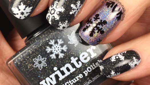 Winter Snowflake Nail Art