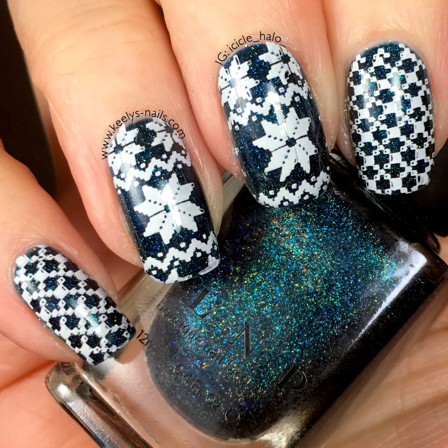Christmas Jumper Nails | Keely's Nails