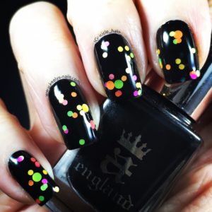 Neon Dot Nail Art right hand