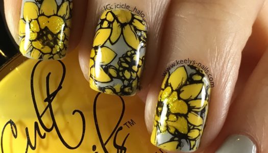 Yellow and Grey Nail Art