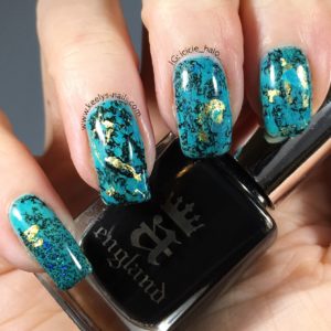 Turquoise Nail Art shiny