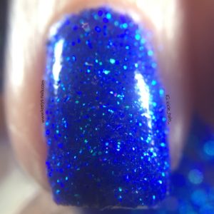 How Deep Is Your Holo FUN Lacquer macro