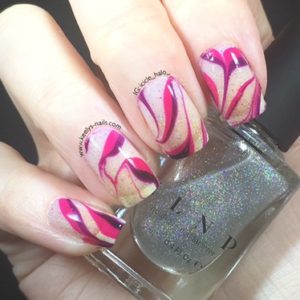 Watermarble Wednesday No Base right hand