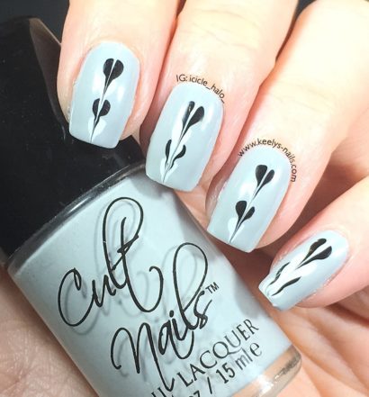 Drag Marble nail art left hand