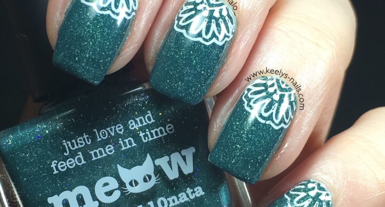 Half Moon nail art left hand