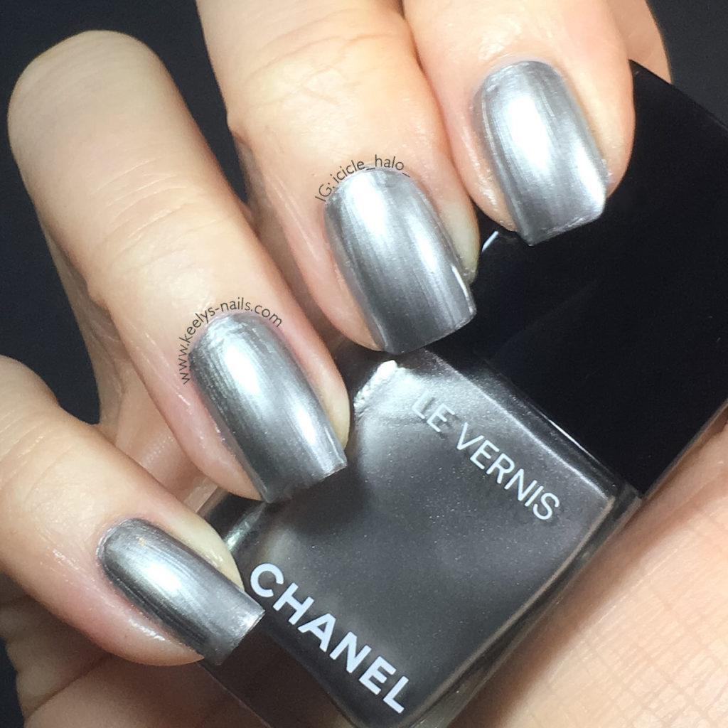 Chanel Liquid Mirror 540 no top coat right hand