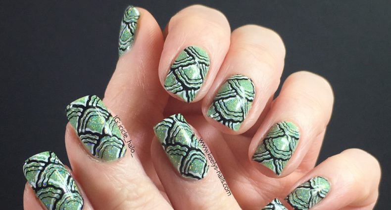 Green Glitter Mermaid Tail Nail Art