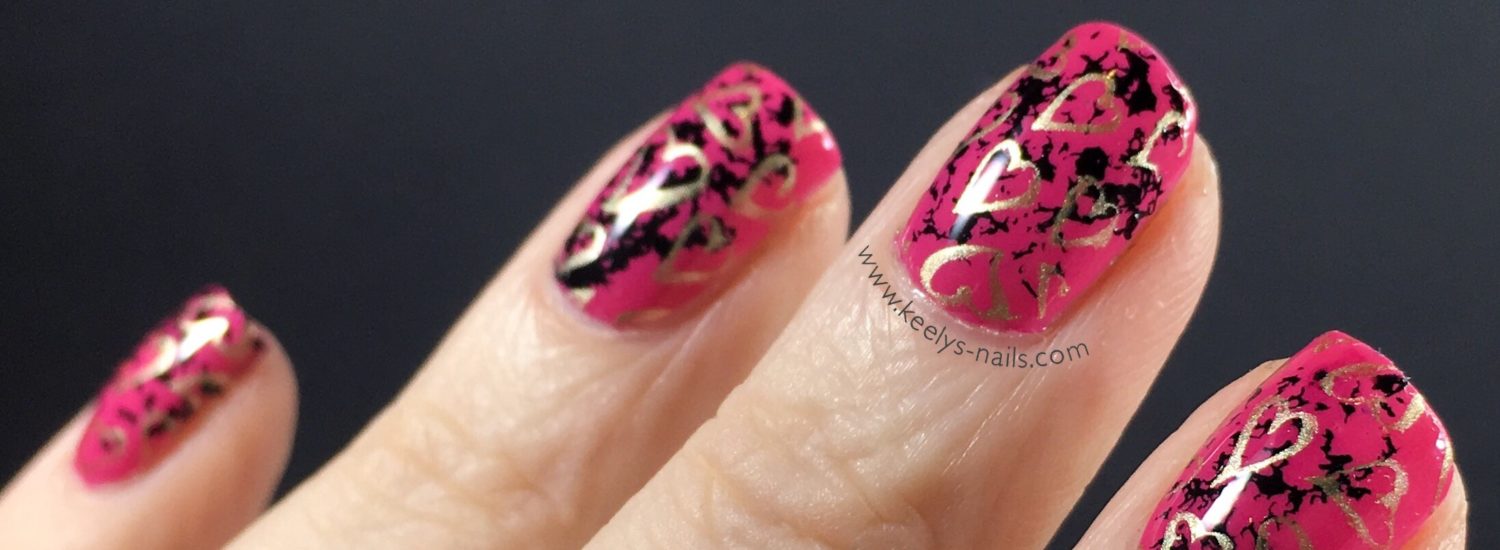 Double stamping - Graffiti Hearts nail art