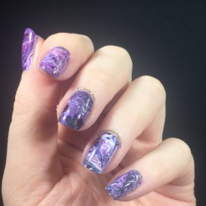 Fluid nail art - left hand