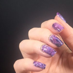 Fluid nail art - right hand