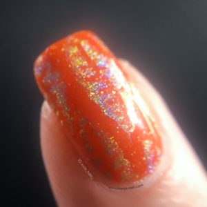 Holographic stamping to create this fall nail art