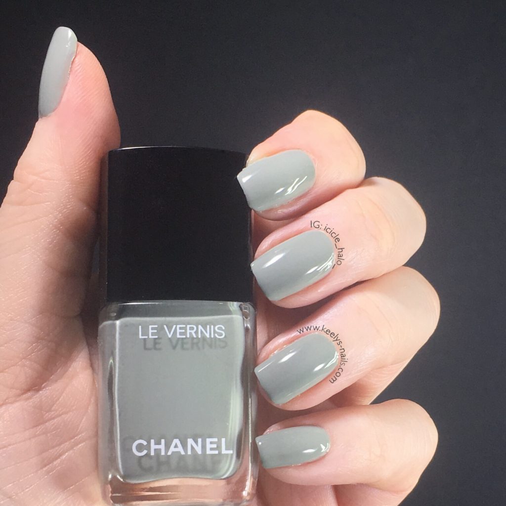 chanel dark grey nail polish